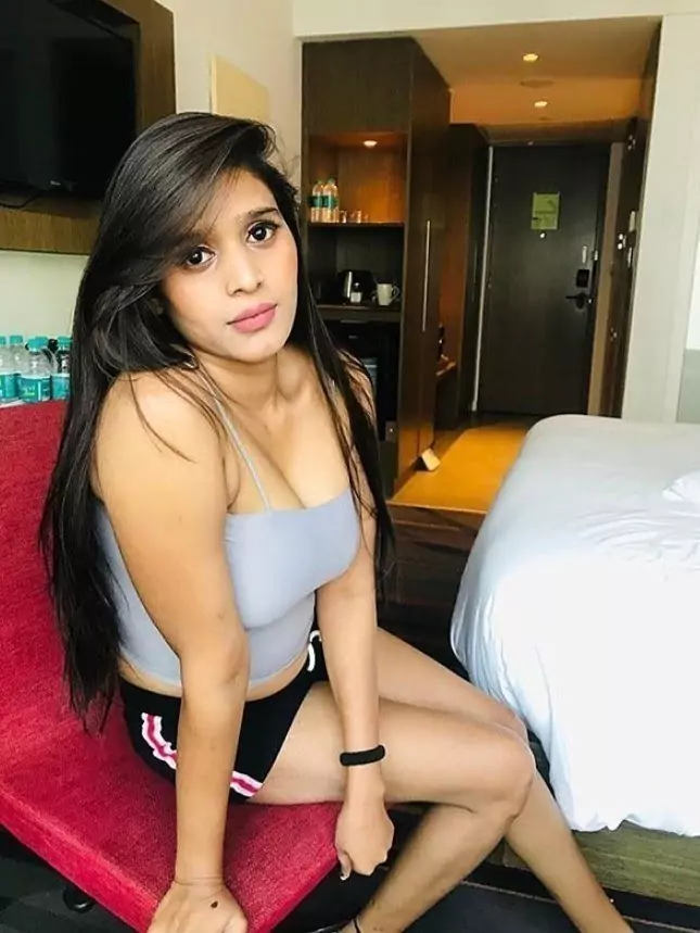 कॉल गर्ल्स सर्विस  वस्त्रापुर